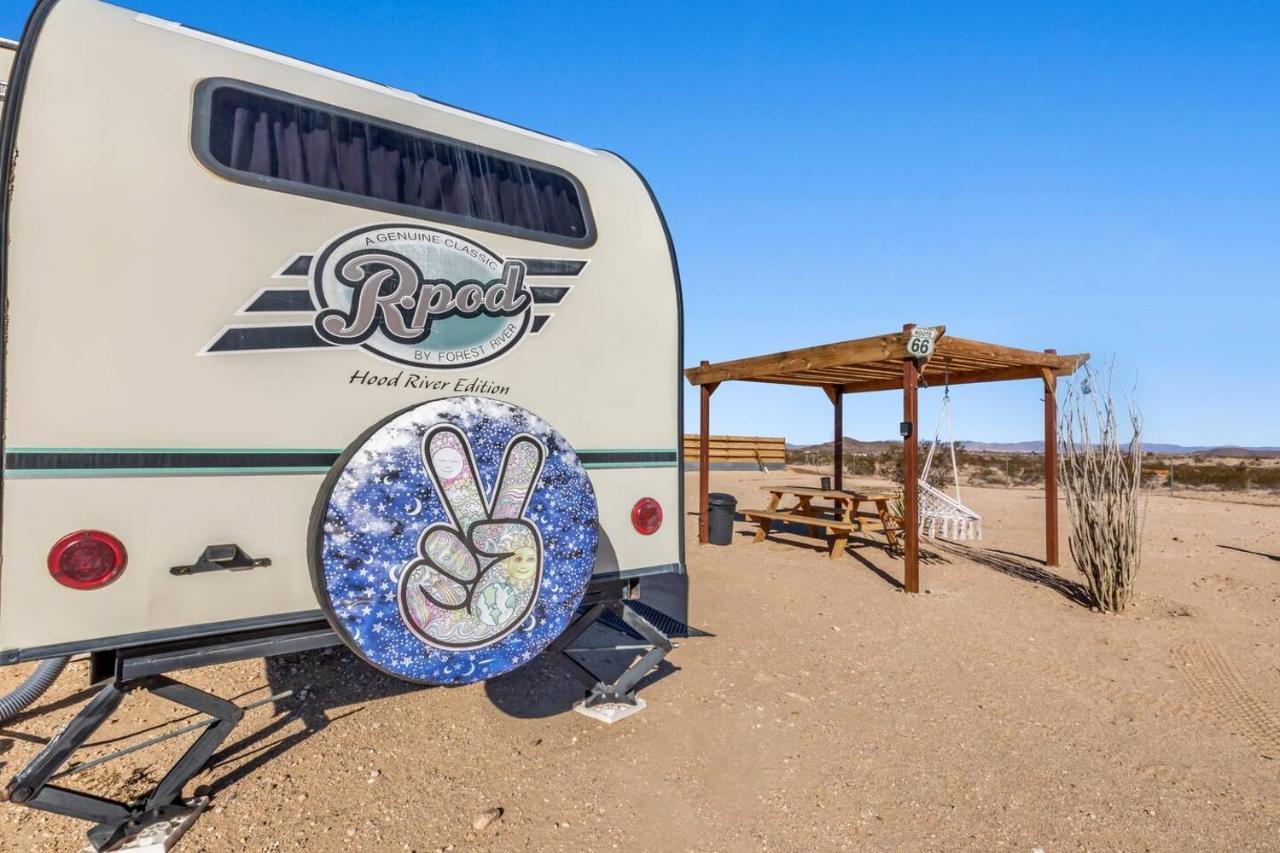 Jt Village Campground - Lil Miss Daisy Joshua Tree Extérieur photo